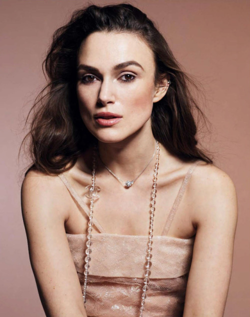 vivalcli:Keira Knightley photographed by Liz Collins for Chanel...