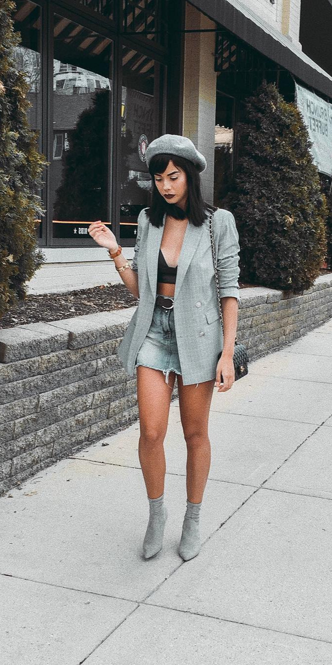 10+ Elegant Outfits That'll Turn Looks at The Races - #Style, #Dress, #Shopping, #Picture, #Top All grey outfit Tudo cinza! , lookdathalita , lookdodia 