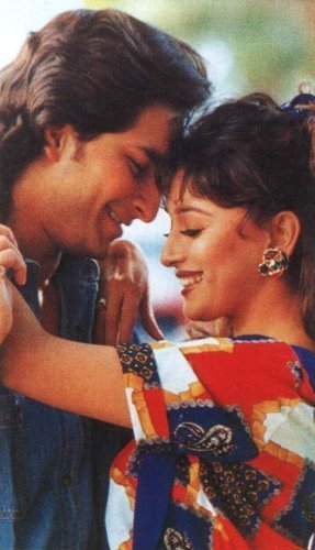 madhuridixitnenefans