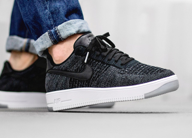 air force 1 flyknit low black metallic silver