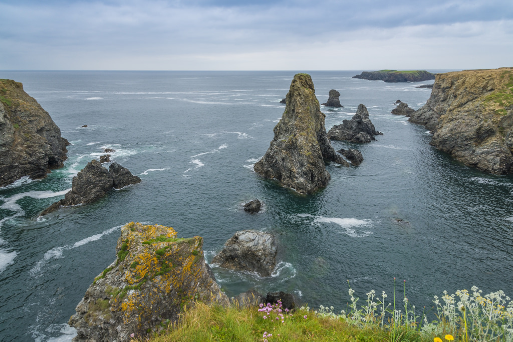 Traveling Page - 🌍 Port Coton, Brittany, France | 📸 ...