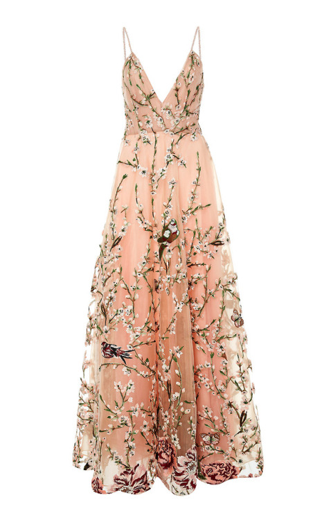 chandelyer:PATRICIA BONALDI A-line lace gown