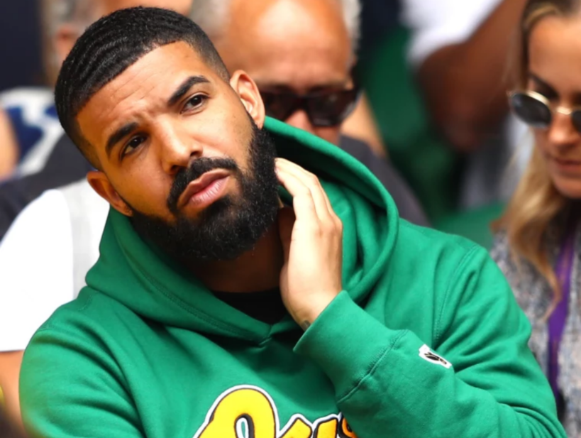 antifamutantdown:  base-nappa:  thats-tea:    Video of Drake kissing an Underaged