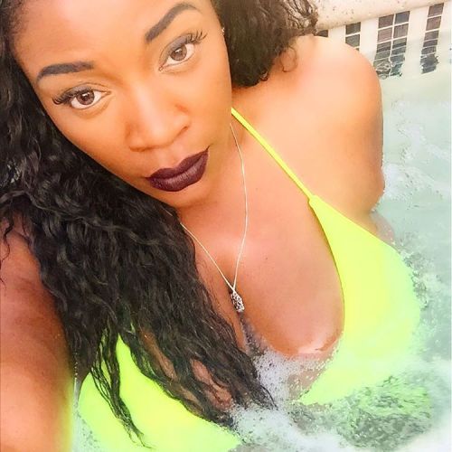 anisasothick:The Cali Sun had my Melanin popping yesterday...