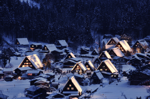 nubbsgalore:the village of shirakawa-gō in japan’s gifu...