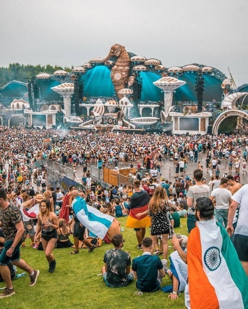 TOMORROWLAND❤❤