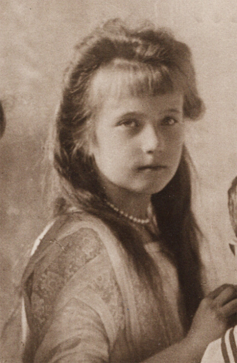 Grand Duchess Anastasia Nikolaevna Of Russia 6131