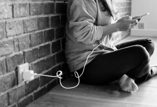 Outlet adapter