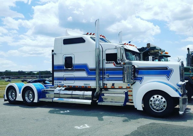 Semitrckn — Kenworth Custom W900l 