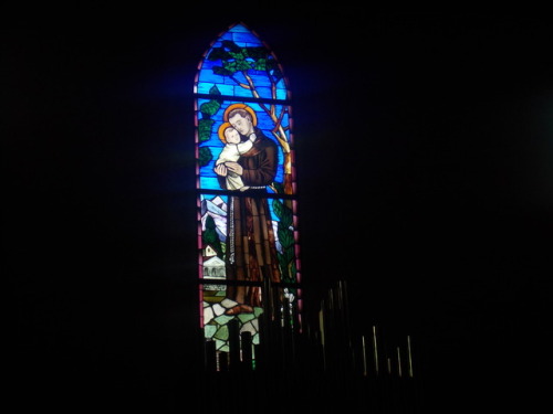 ars-historia-est:Stained glass window, San Antonio...