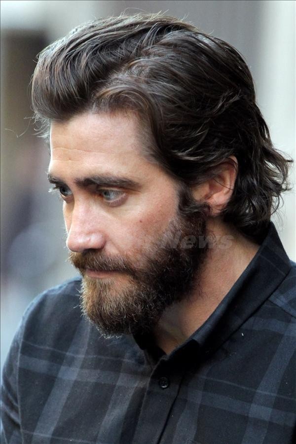 I Believe in Beards — Happy Birthday to you Mr. Jake Gyllenhaal Born:...