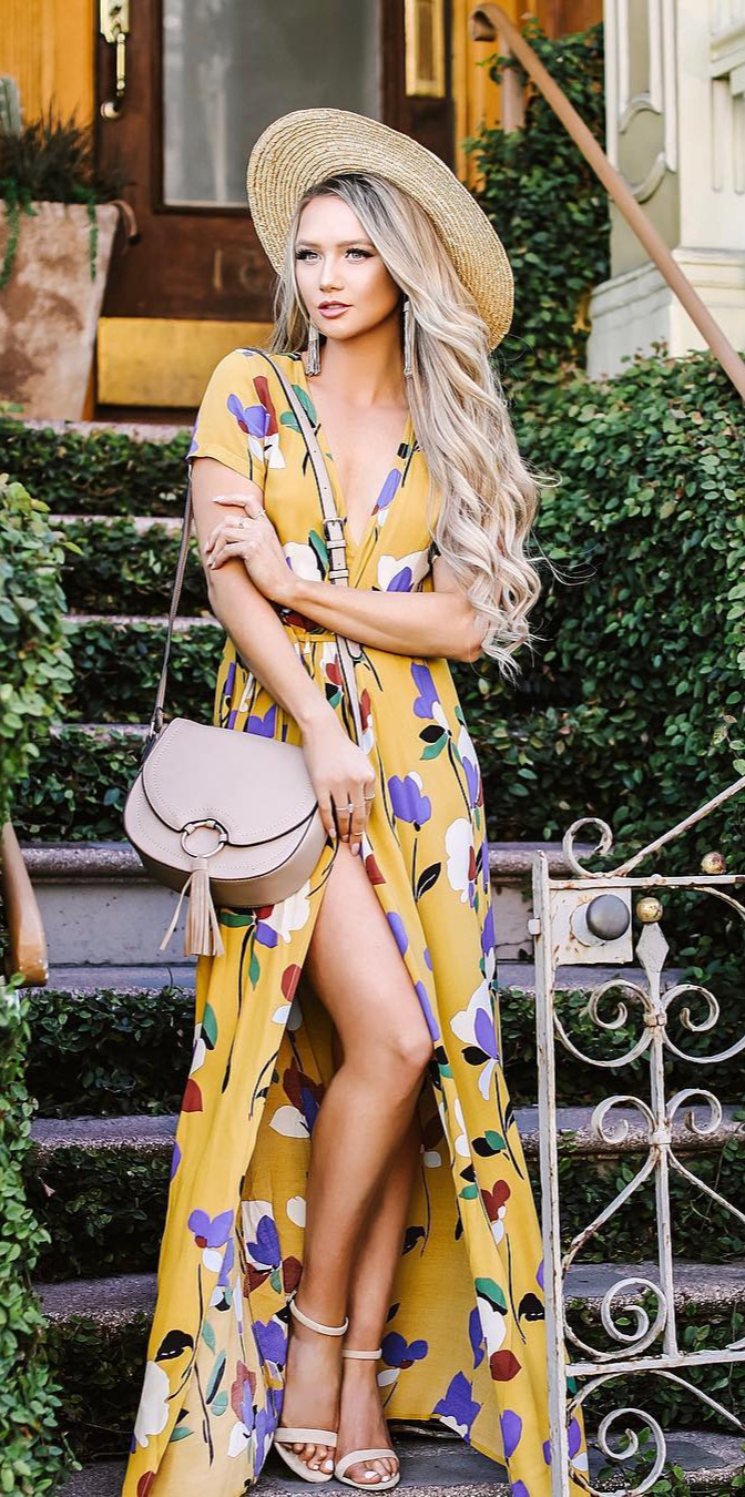 70+ Street Outfits that'll Change your Mind - #Cute, #Girls, #Shopping, #Fashionistas, #Pic The best part about today feeling like Monday is that tomorrow is already Friday cutest Summer maxi from vicidolls 