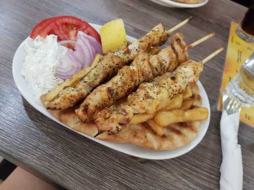 brattylikestoeat:p>Some food we ate in Greece! Delicious...