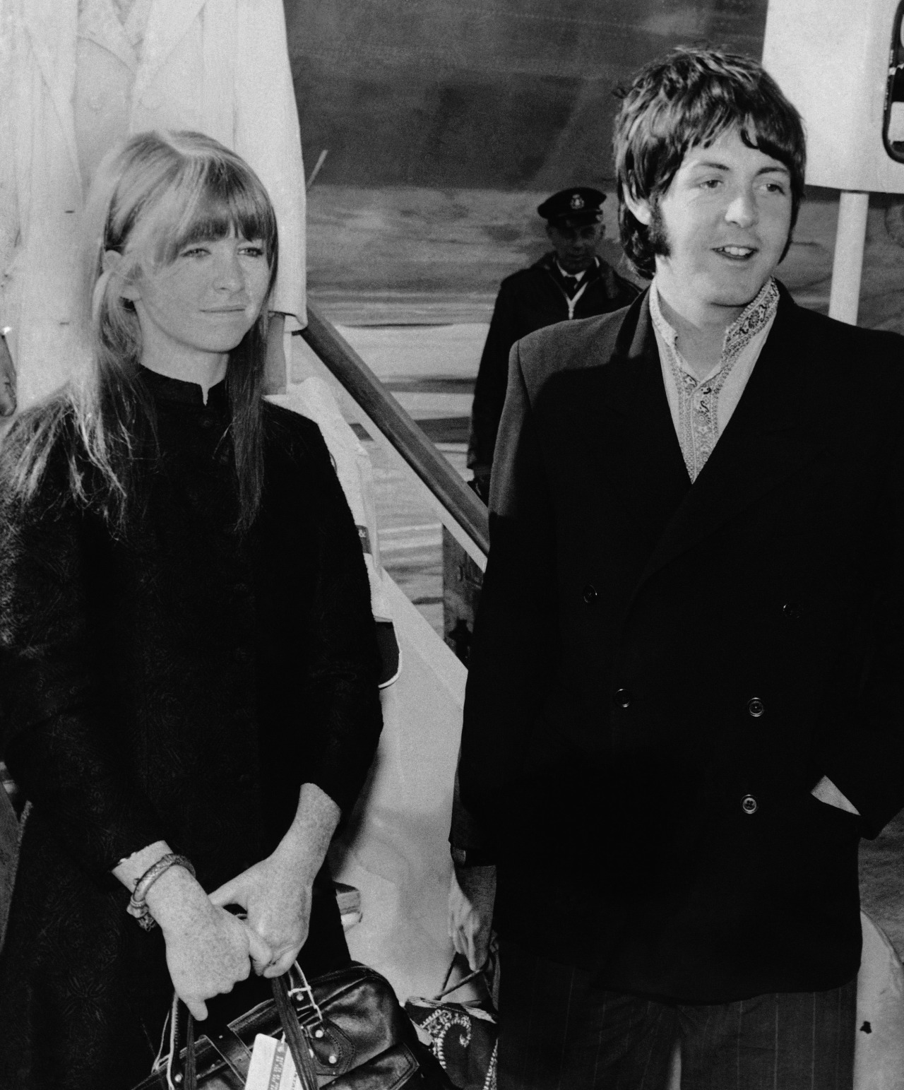 No cage to make her stay, meetthebeatles: Paul Mccartney & Jane Asher
