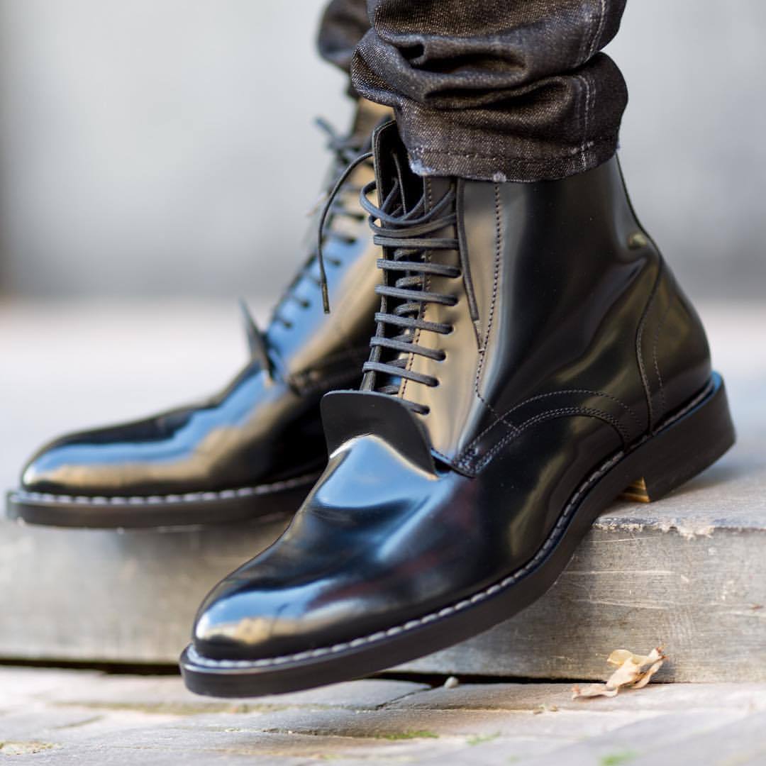 derodeloper.com — BLACK BEAUTY. • The black leather boots from...