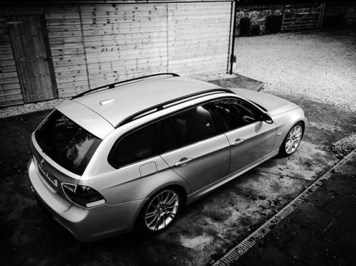 Got the old wagon all shined up after fixing a seized tailgate...