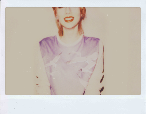 wonderlandtaylor:As an artist you should embrace what comes...