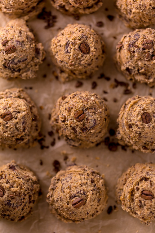 sweetoothgirl:Coffee Cardamom Chocolate Chunk Cookies