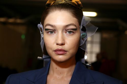 gigihadidmodeluniverse
