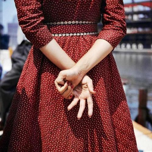 last-picture-show:Vivian Maier, Untitled, 1956