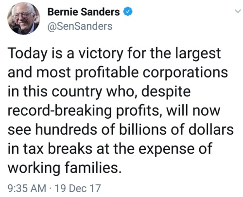 podsavethestudent:bernie laying down the FACTS 