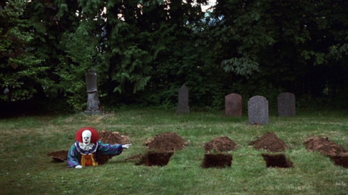 IT (1990)In the small town of Derry, Maine, an ancient evil...