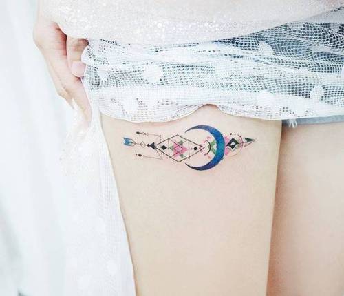 By Banul, done in Seoul. http://ttoo.co/p/34581 small;banul;astronomy;arrow;graphic;tiny;native american;thigh;ifttt;little;crescent moon;moon;medium size;weapon;geometric