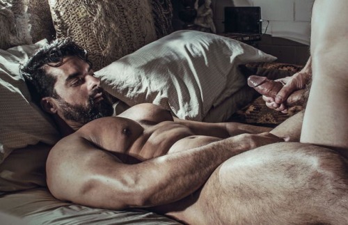 joerodjacks:dilfsf:American Chef/Model Stefan Pintolol,...