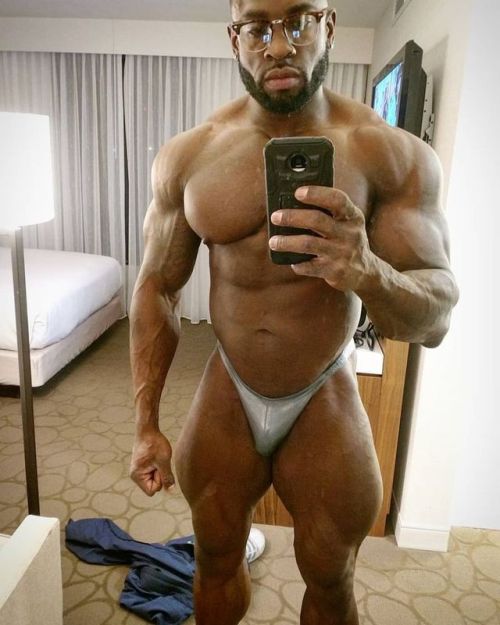 the-swole-strip:http://the-swole-strip.tumblr.com/