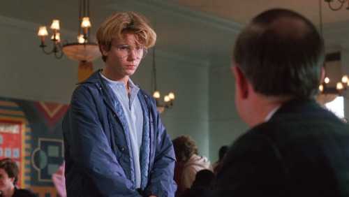 bigleblogski:River Phoenix inRunning on Empty (1988) Sidney...