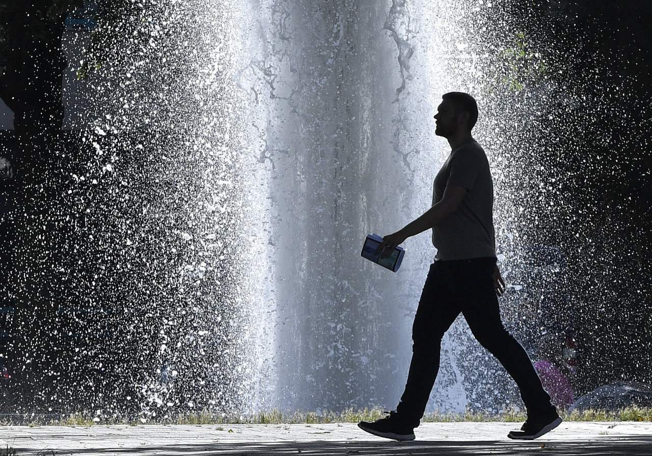 New heat wave in Europe starts to breaks records