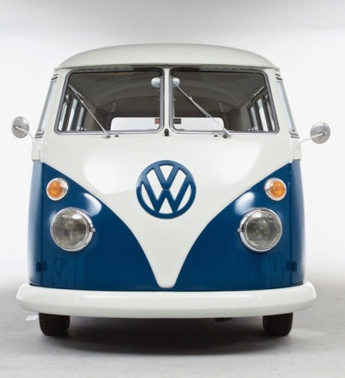 utwo:‘61 Volkswagen T1 Van© 4starclassics