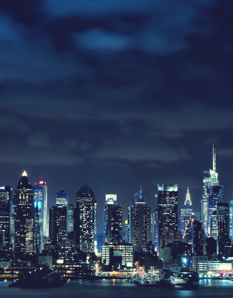 New York by night via Bobi Docjnovski #nycfeelings