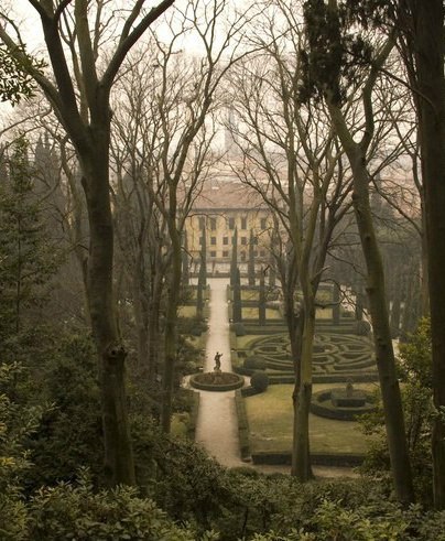 ghostlywriterr:Palazzo e Giardino Giusti, Italy.  