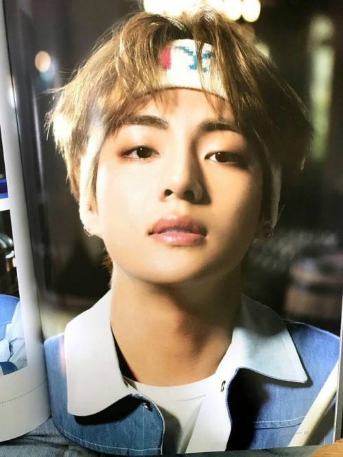 meme natural makeup hot  taehyung Tumblr