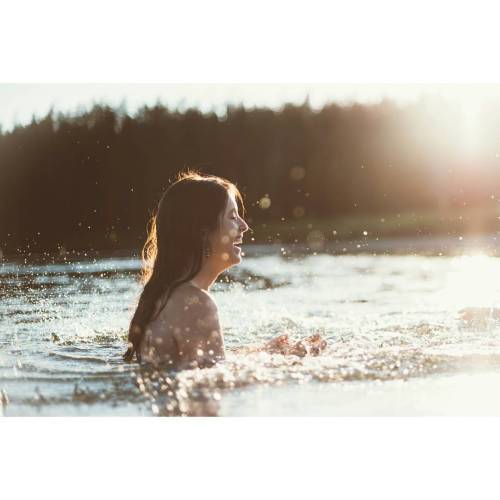 camrindengel:Swim naked.#skinnydipping #wildandfree