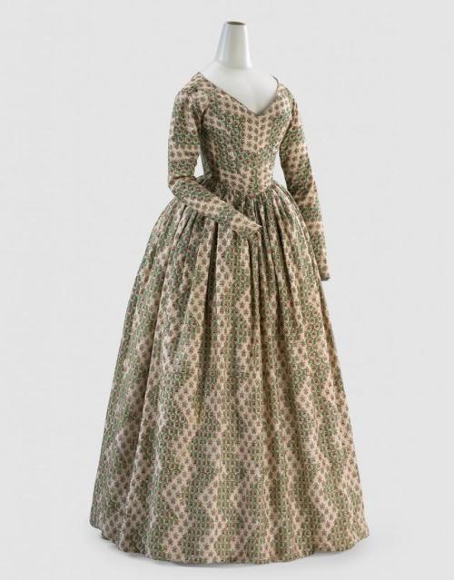 fashionsfromhistory:Dressc.1840National Gallery of Victoria,...