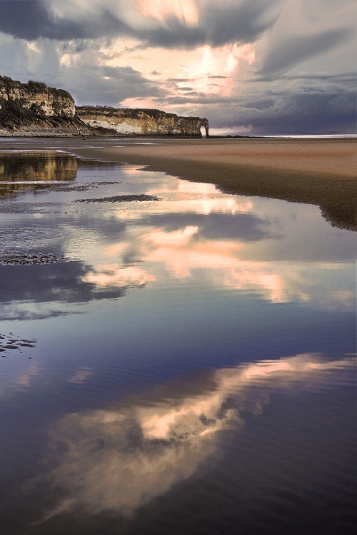 ponderation:Reflections by Maria Franca Perra