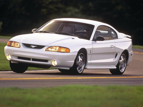 automoviles8090:Ford Mustang SVT Cobra 1995