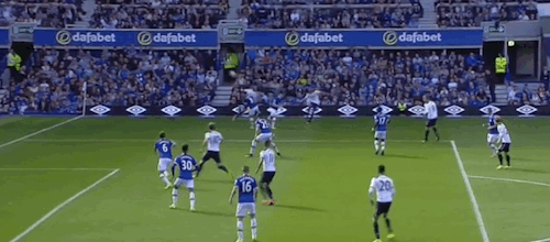 iheartsetpieces:
“ Everton 1 -1 Tottenham
“Lamela - 60′
” ”