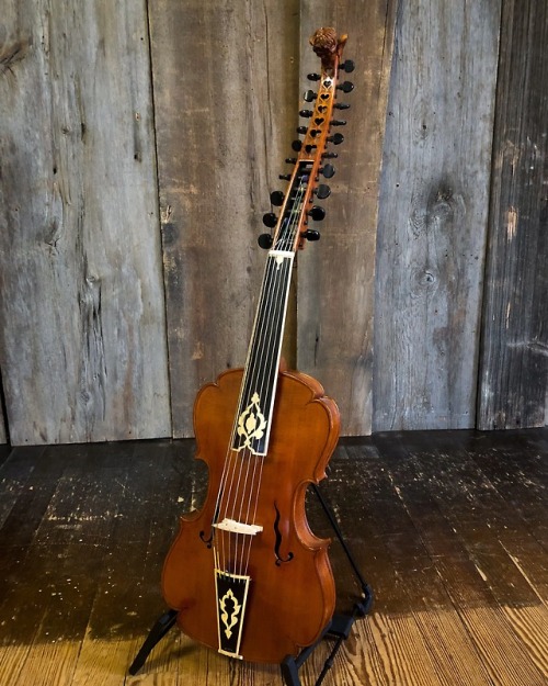 elderlyinstruments:An oddity from the Elderly Vault: This Keith...