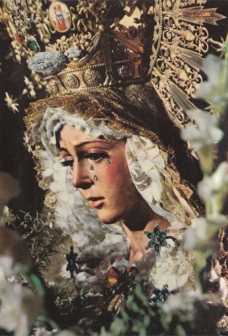 allaboutmary:The statue of La Esperanza Macarena, or the Virgin...