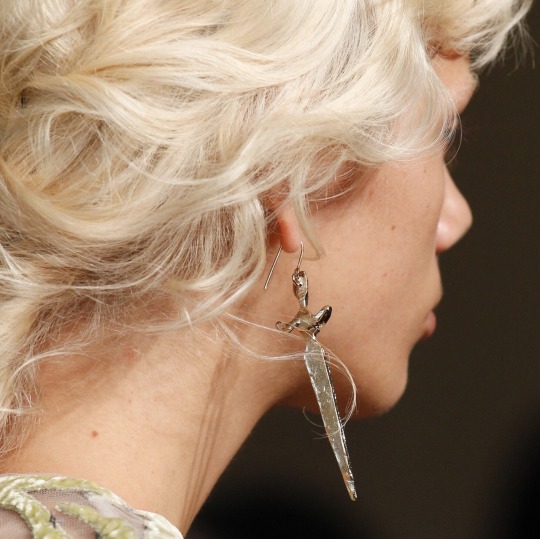 details / valentino spring17 rtw