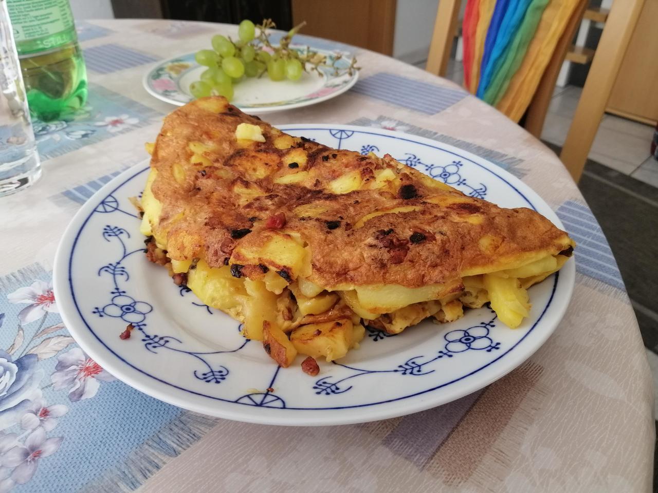 Omelette - Food Porn Diary â€” bacon and potato omelette from my grandpa ...