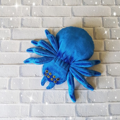 sosuperawesome:Giant Plush SpidersZoo Toys on EtsySee our...