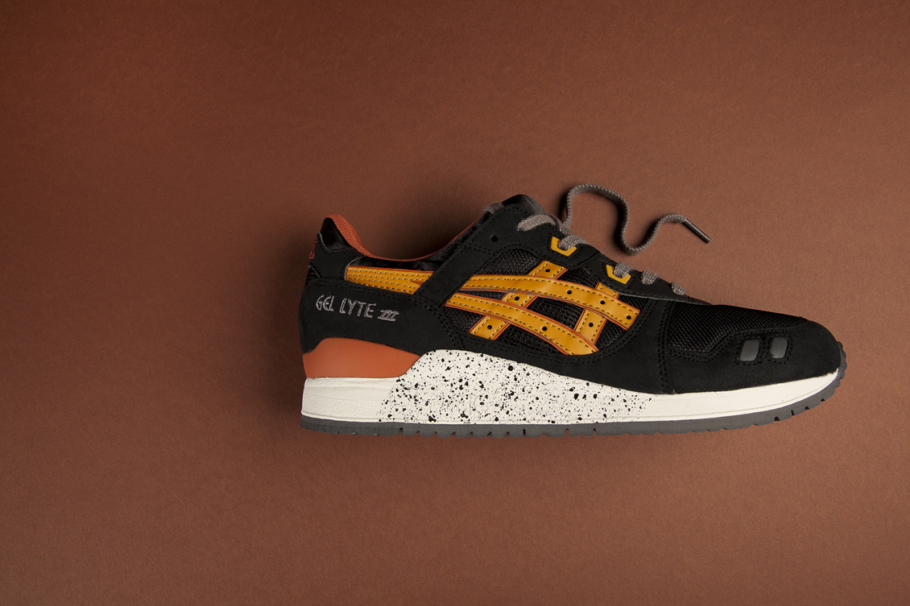 asics gel lyte iii black tan brown