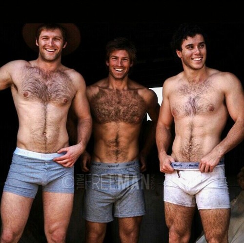 Hairy & Hot Men