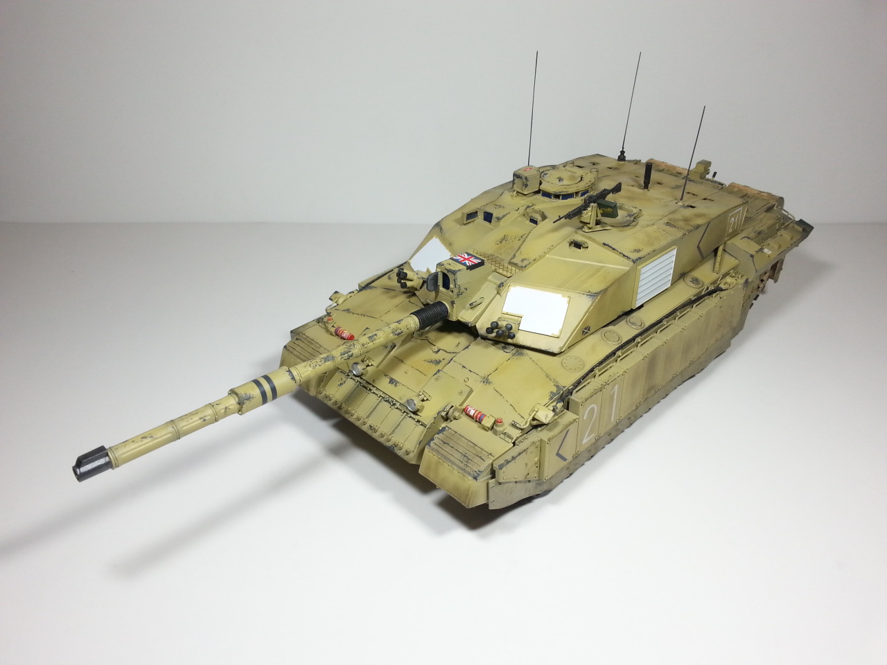 Tamiya Challenger 2 Desertised 135 Scale Modelchili Scale Models