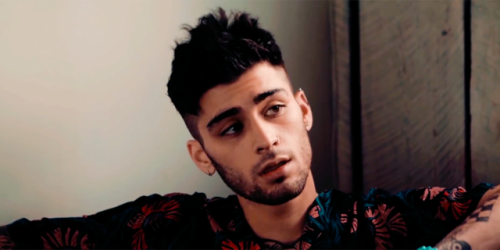 malikgifs:zayn for penshoppe