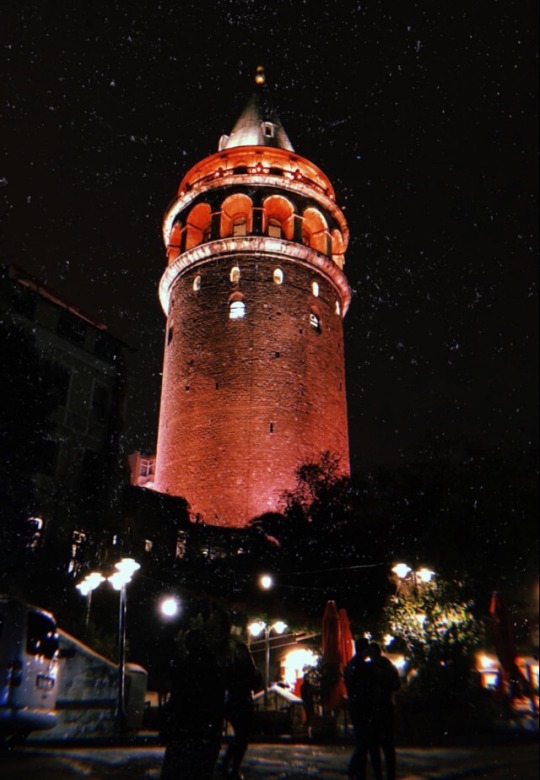 Nar Ağacı by Nazan Bekiroğlu